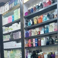 فروش مقداری لوازم ارایشی به قیمت خیلی پایین