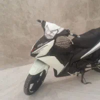 موتور لاکی۱۸۵