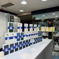 اپل 13 normal با حافظه ۱۲۸ اکبند با گارانتی