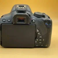 دوربین 700d canon