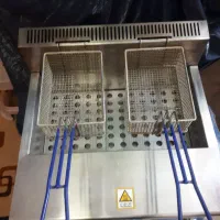 سرخ کن صنعتی گازی داری شیر تخلیه در حد در حد|کافیشاپ و رستوران|بهارستان, |دیوار