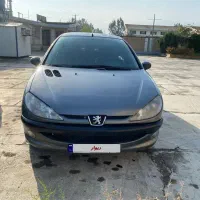 پژو ۲۰۶ وی هشت اس دی