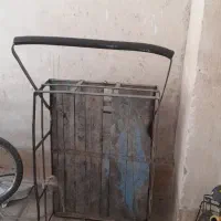 گاری چهار چرخ فروشی