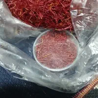 زعفران صدرصد طبیعی با ابعاد متفاوت