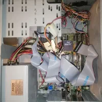 خرید و فروش قطعات کامپیوتر