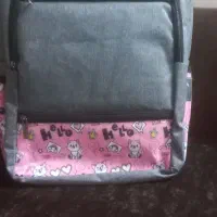 کیف مدرسه|کیف، کفش، کمربند|اصفهان, شیخ اشراق|دیوار