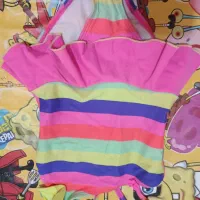 تعداد زیادی لباس بچگانه نو و در حد نو دخترانه|کفش و لباس بچه|خمینی‌شهر, |دیوار