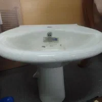 روشویی نیم پایه گلسار