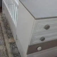 تخت اعیان