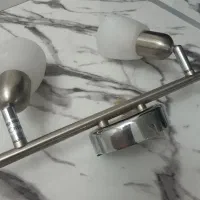 دیوار کوب  در حد نو  و تمیز