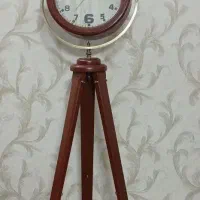 ساعت ایستاده