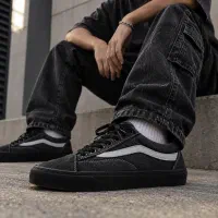 کتانی Vans جین سایز 43 کاملاً نو