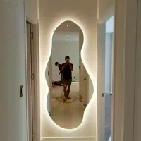 منهنی، قدی آینه شفاف