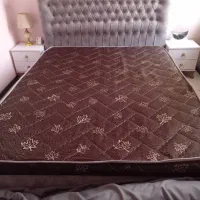 تخت ۲ نفره چستر باتشک ودراور و۲عدد پاتختی ۱۱تومان