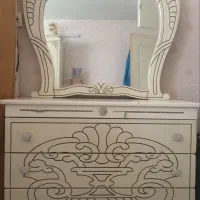 کمد و میز آرایش ست