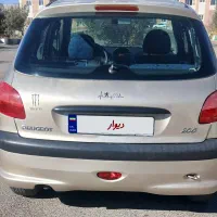 206 مدل 82|خودرو سواری و وانت|شاهرود, |دیوار