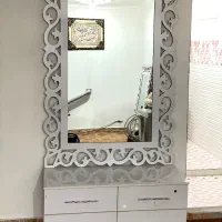 ایینه و کشو کنسولی|بوفه، ویترین، کنسول|پارسآباد, |دیوار