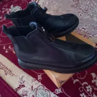 کفش بوت ۴۰