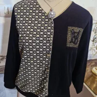 چند عدد شومیز مجلسی|لباس|مشهد, کوشش|دیوار