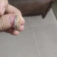 گوشواره طلا گم شده