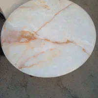 میز وسط مبلی سالم ومناسب