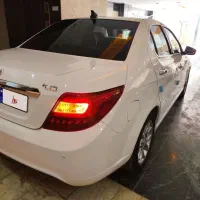 دنا پلاس اتومات اپشنال سفید