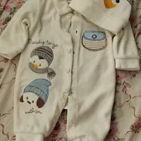 سرهمی|کفش و لباس بچه|آفتاب, |دیوار