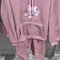 لباس بچگانه