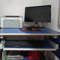 میز کامپیوتر