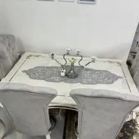 میز غذاخوری