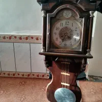 ساعت دیواری سالم