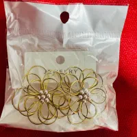 اکسسوری و گوشواره۱۶ جفت۱/۴۰۰/۰۰۰تومان|بدلیجات|شیراز, قدوسی غربی|دیوار