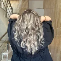 رنگ و لایت و احیاو کراتین ۵۰٪تخفیف