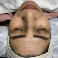 پاکسازی پوست برای خانم