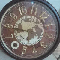 ساعت دیواری  دو موتوره ۵۰ در ۵۰ نو