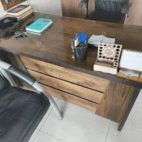 میز اداری فروش فوری