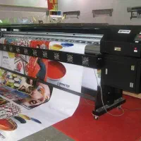 استخدام نیروی کار در شرکت تبلیغاتی