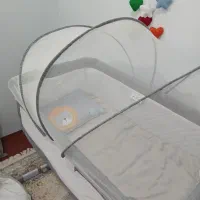 تخت کنار مادر و گهواره ویرا دلیجان|تخت و صندلی بچه|قم, پردیسان|دیوار