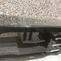 میز تلویزیون شیشه ای