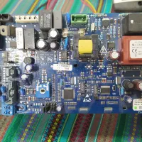 تعمیر برد ( پکیج و یخچال و لباسشویی اینورتر)