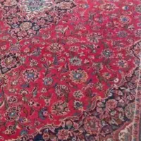 فرش قرمز  یا لاکی
