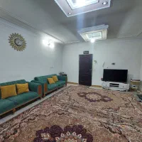 واحد۹۰متری/دربستی/لوکشین دسترسی خوب/۳۰متری کارگر
