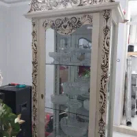 بوفه و ساعت ایستاده