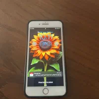 ایفون۸ پلاس در حد نو