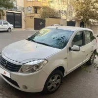 رنو ساندرو مدل ۹۵ اتومات|خودرو سواری و وانت|مشهد, رضاشهر|دیوار