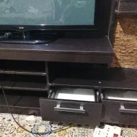 میز زیر تلویزیون چوبی سالم