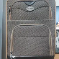 چمدان مسافرتی