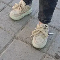 کتونی بچگانه