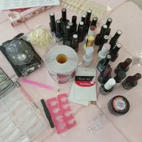 وسایل کاشت ناخن|آرایشگاه و سالن‌های زیبایی|کرج, باغستان|دیوار