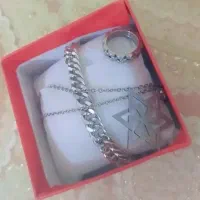 دستبند و گردنبند|بدلیجات|یزد, |دیوار